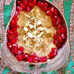 Foto principal de Pomegranate Dudhi Halwa In Microwave