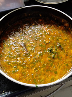 पालक दाल (palak dal recipe in Hindi) रेसिपी मुख्य फोटो
