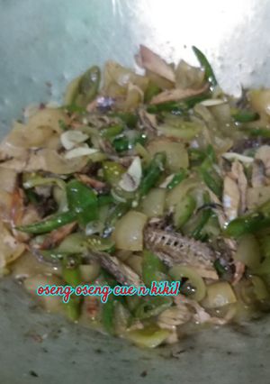 Foto resep Oseng oseng ikan cue dan kikil