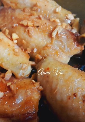 Hình của món Cánh gà chiên nước mắm.