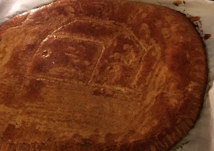 La façon simple de faire des recettes Galette des rois en pâte sablée Délicieux garanti