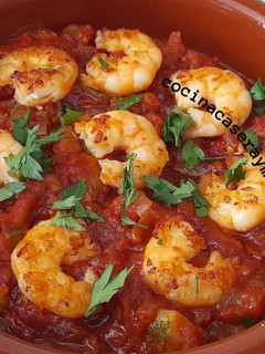 Una foto de Pisto de gambas