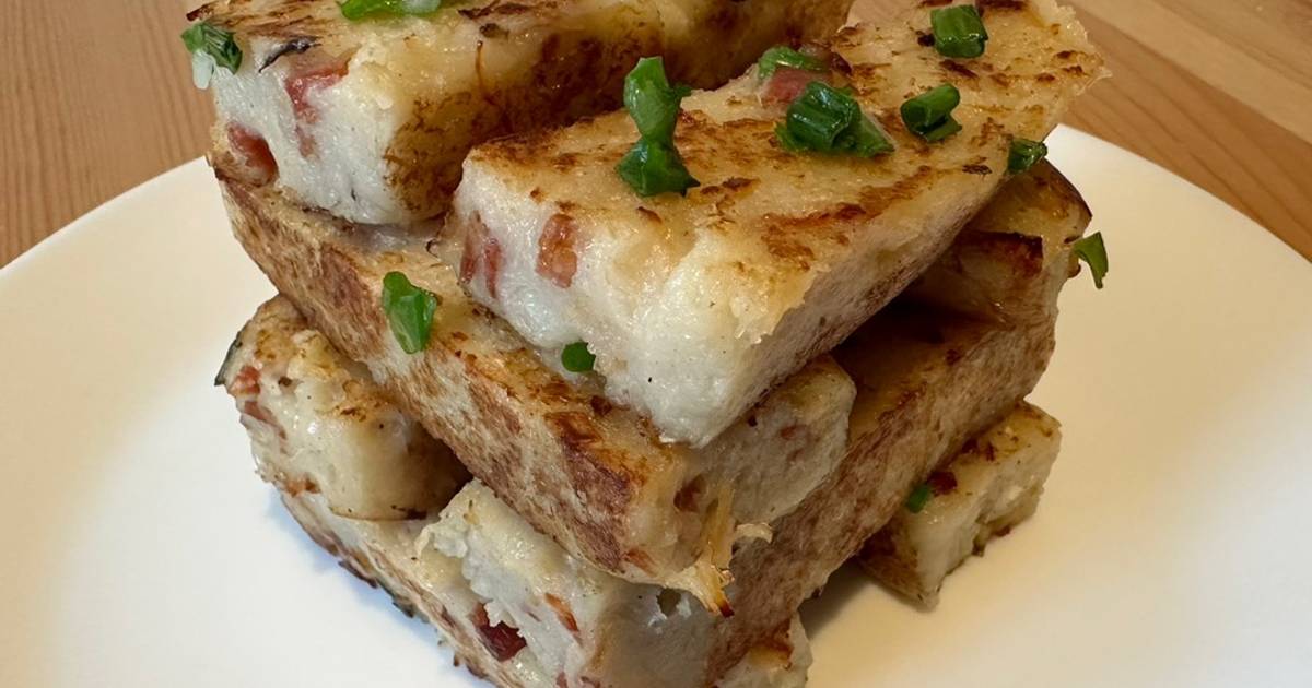 Lo Bak Go (Turnip Cake) - Eatnik