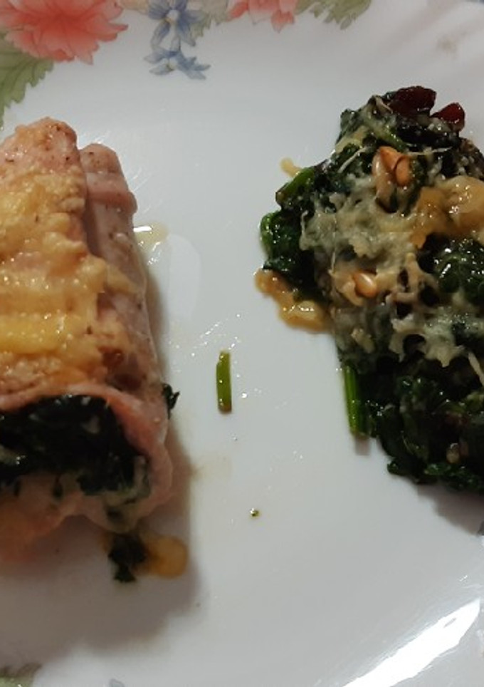 Una foto de Pechuga de pavo rellena