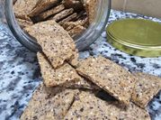 Una foto de galletas integrales
