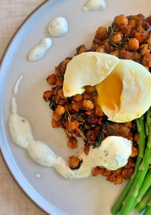 A picture of Chickpeas with Harissa.
