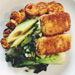 A picture of Coconut Crusted Tofu & Veggies on Rice.
