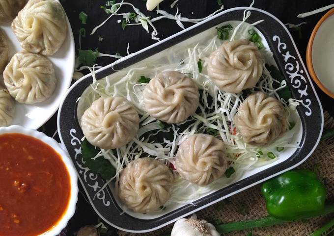 Steamed Paneer Tikka Momos