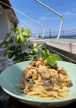 Φωτογραφία της συνταγής Linguine με κοτόπουλο μπέικον και μανιτάρια 😋