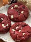 Red Velvet Raspberry Cheesecake Cookies 🍪😋