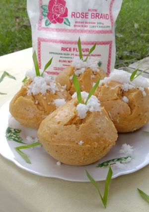 Foto resep Kue Apem Tepung Beras Gula Merah Mekar Merekah