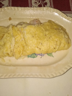 Una foto de Tortilla francesa rellena de bechamel