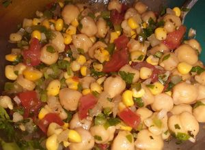 Foto de Salada vinagrete de grão-de-bico