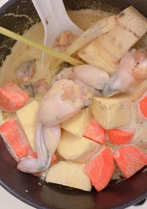 Hình của món Cà ri ếch.