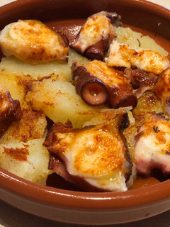 Una foto de Pulpo a la Gallega