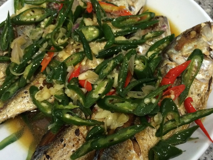  Resep memasak Ikan makarel cabe hijau  lezat