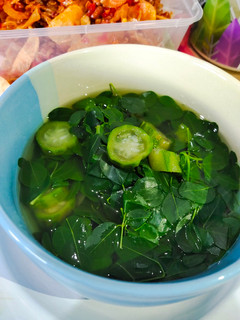 Foto resep Sayur bening daun kelor oyong super simpel