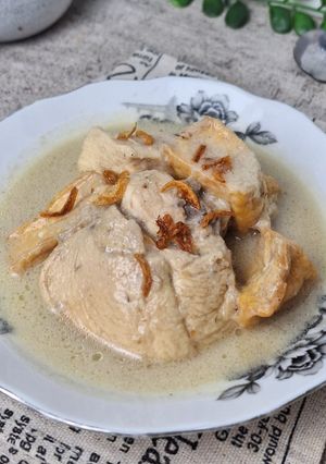 Foto resep Opor Ayam Kuah Putih