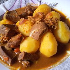A picture of Offals peppered soup with potatoes.