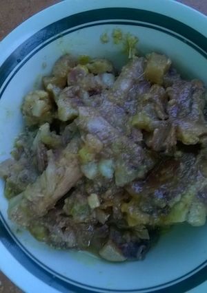 A picture of Bones soup with vegetables.