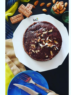 A picture of Bourbon biscuit cake.