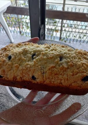 Una foto de Budín de limón y arándanos