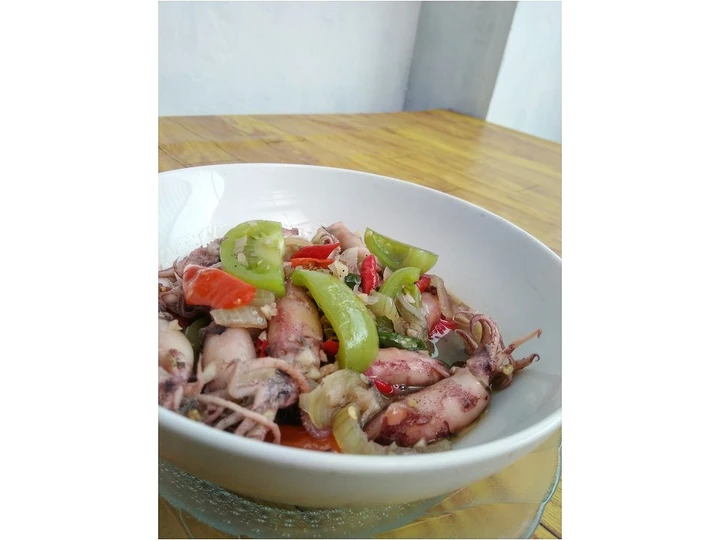 Cara Gampang Menyiapkan Resep  Cumi asin pedas asam manis yang Enak Banget, Bikin Ketagihan