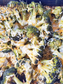 Una foto de Brócoli gratinado