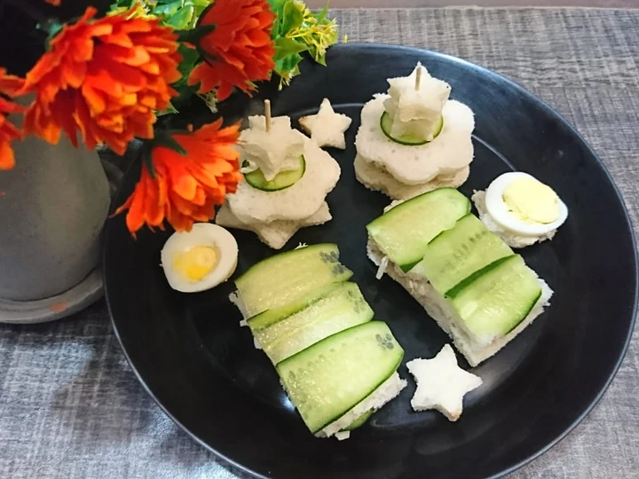 Recipe Egg chicken spread sandwich 😋 which Delicious