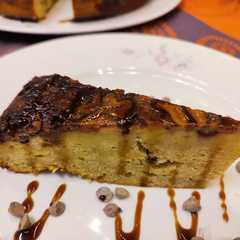 Una foto de Bizcocho de plátano limón y chocolate