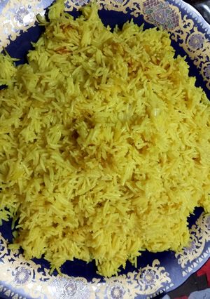 صورة لوصفة رز اصفر حار بالبهارات
