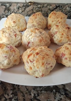 Una foto de Pancitos rellenos (con solo 4 ingredientes)