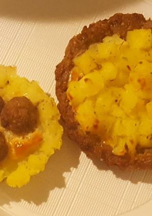 Foto di Crostatine di carne e patate