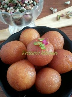 स्टफ्ड रसीले गुलाब जामुन रेसिपी मुख्य फोटो