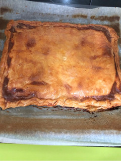 Una foto de Empanada de Cecina y Queso de Cabra