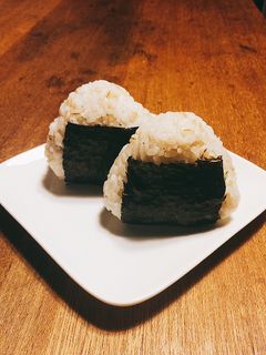 A picture of Rice Ball (Onigiri).