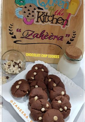 A picture of Chocolate chip cookies.. #themechallenge #cookies.
