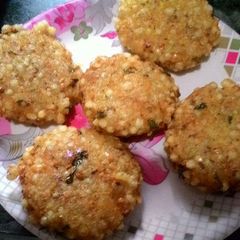 A picture of Sabudana Vada.