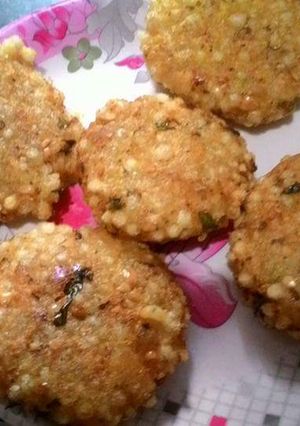 A picture of Sabudana Vada.