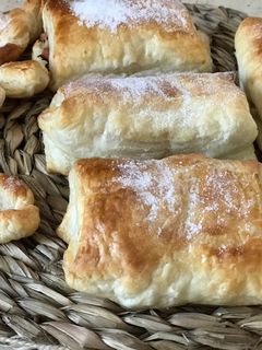 Una foto de Napolitanas rellenas dulces y saladas