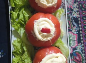 Una foto de Tomate rellenos