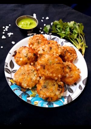 साबूदाना टिकिया (sabudana tikiya recipe in Hindi) रेसिपी मुख्य फोटो