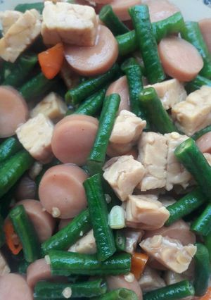 Foto resep Tumis kacang panjang edisi males ngiris bawang