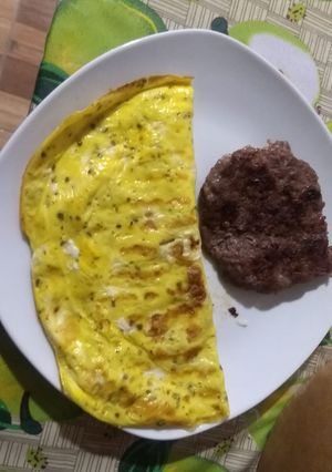 Una foto de Omelette con jamón y queso