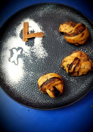 A picture of Cinnamon coco roll.