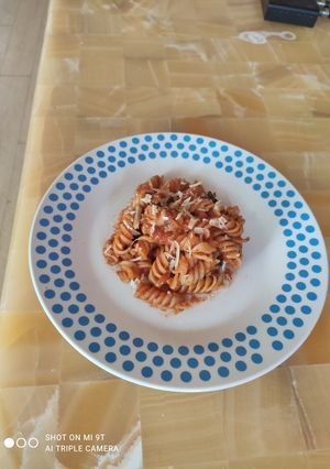 Una foto de Pasta a la Puttanesca de Natasha