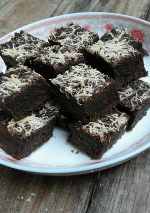 Foto resep Brownis Coklat Panggang 1 Telur.. chewy,moiss,yummy