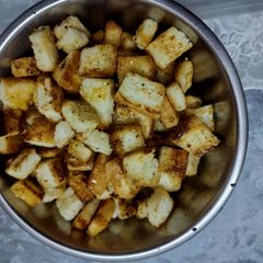 A picture of Caramel bread popcorn.