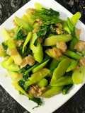 Cải làn xào ngao