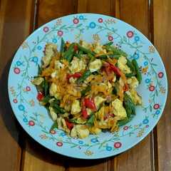A picture of Tumis Sayur Telur Pedas.